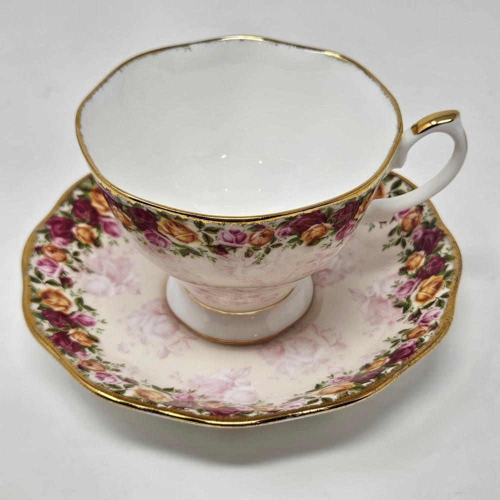 Royal Albert Peach Damask Teacup Saucer Set Old Country Roses Limited Edition
